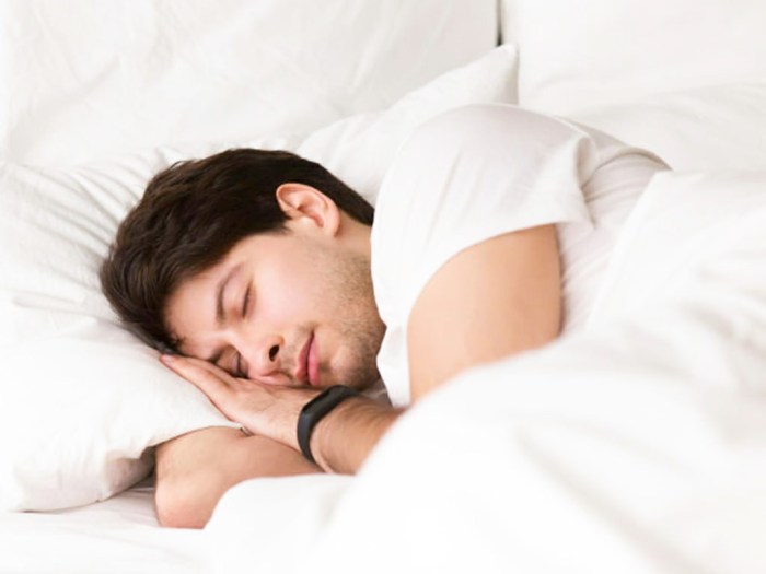 Bagaimana Mengatur Waktu Tidur Demi Kebugaran Optimal