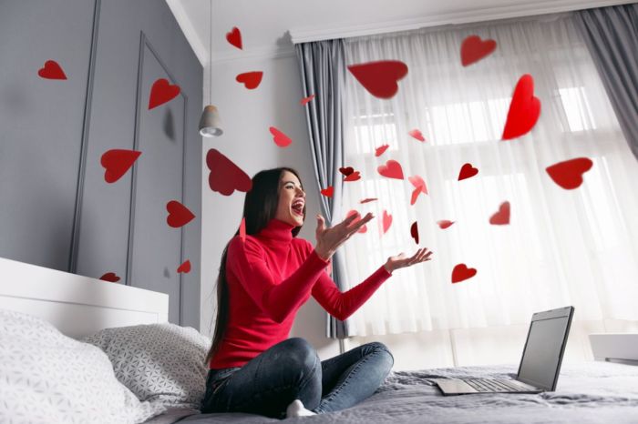 Gaya Bercinta Sehat untuk Pasangan Jarak Jauh