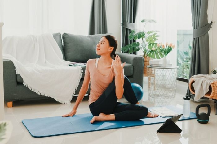 Pentingnya Stretching Sebelum Tidur