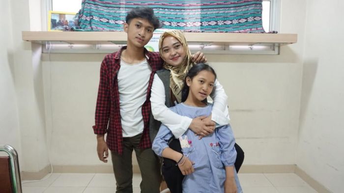 Perjuangan Seorang Ibu Merawat Anak Disabilitas Seorang Diri