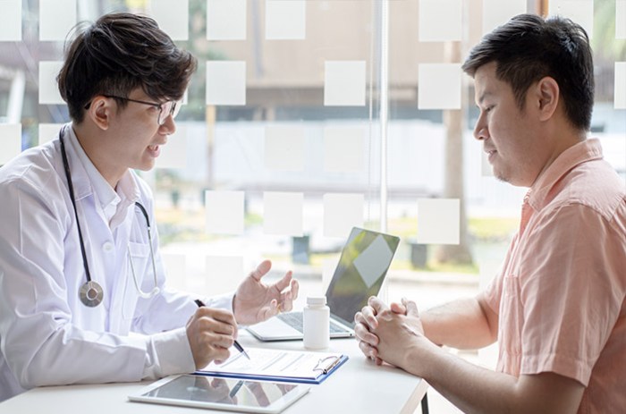 Kapan Harus Berkonsultasi ke Dokter Soal Seksualitas?