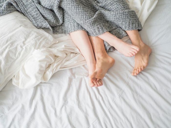 Tips Gaya Bercinta Paling Aman