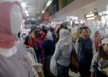 Godaan Belanja Ramadan dan Dampak Psikologis Overbuying yang Bertentangan dengan Esensi Puasa