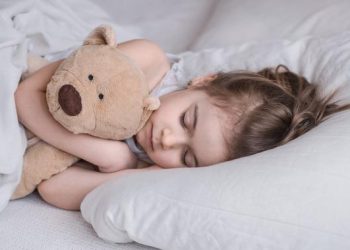 Kurang Tidur Dapat Menghambat Pertumbuhan Tinggi Badan Anak, Ini Penjelasan Dokter