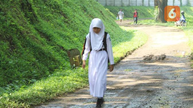 Riset UI Menunjukkan Siswa Jawa Barat di Pegunungan Lebih Sejahtera Dibanding Pesisir