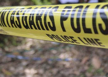 Buruh Karawang Meninggal Diduga Leher Terjebak Benang Layangan