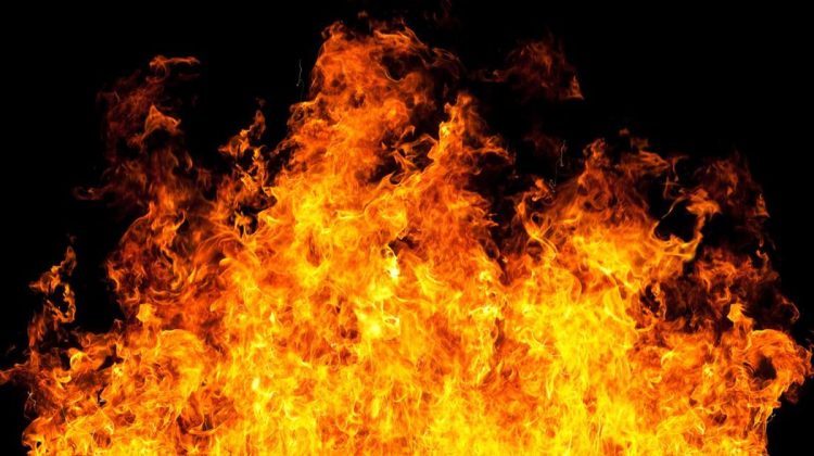 Perempuan Tewas dalam Kebakaran di Bengkel dan Warung Tangerang