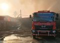 Pabrik Sumpit dan Gudang Paket Online di Tangerang Terbakar Habis