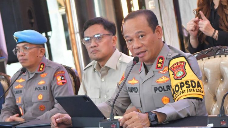 Kapolda Metro Jaya Resmi Disandang Bintang Tiga Seperti Pangdam