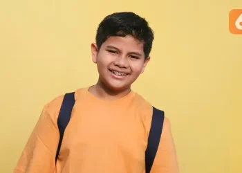 Cara Menumbuhkan Percaya Diri Sejak Kecil oleh Prince Poetiray