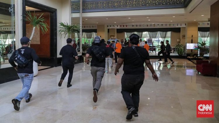 Tamu Masih Menginap saat Eksekusi Hotel Sultan Menurut Pernyataan Polisi