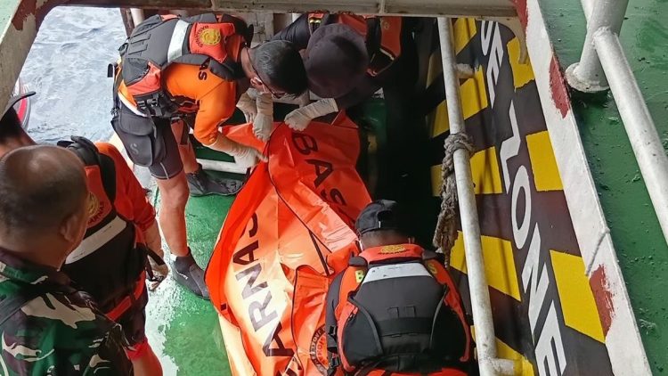 Korban KM Nurul Salsa Bantu Perbaiki Pompa Sebelum Karam