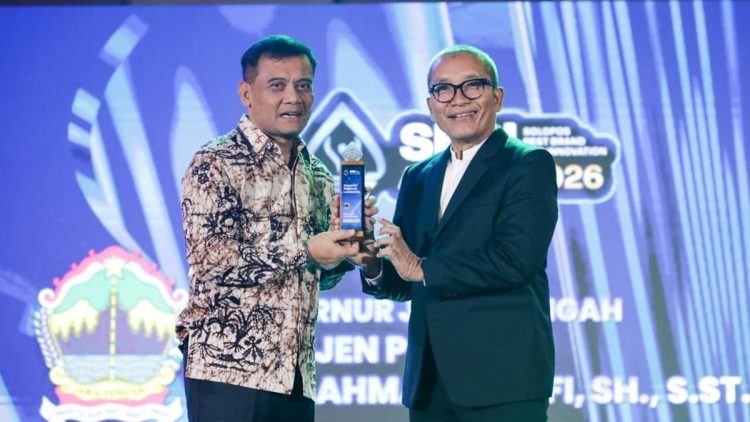 Ahmad Luthfi Mendapatkan Penghargaan Kepemimpinan Regional yang Berdampak di SBBI 2026