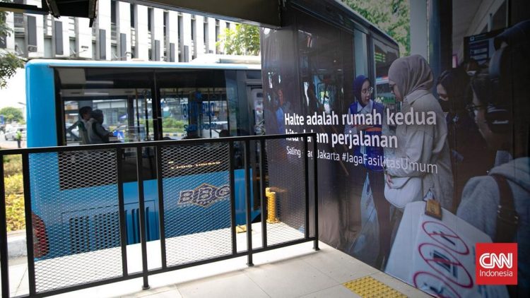 DKI Siapkan Enam Halte Lagi untuk Kerja Sama Penamaan