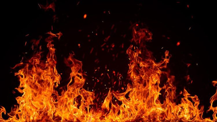 Rumah di Palmerah Jakbar Terbakar, 13 Mobil Pemadam Diterjunkan