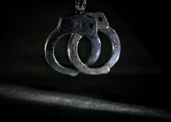 Dua Pencuri Kabel Senilai Rp143 Juta Ditangkap Polisi di Cikarang