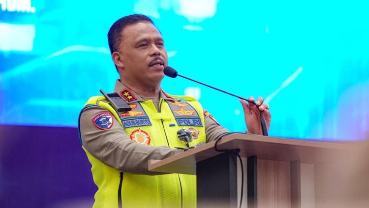 Sertijab Kakorlantas, Irjen Agus Sampaikan Pesan Penting kepada Irjen Wibowo