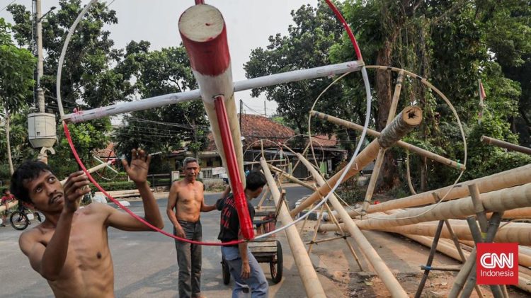 Batang Pinang Banyak Diburu Menjelang Bulan Agustus