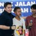 Seskab Teddy Diterima Siswa SR Melalui Puisi ‘Dari Jalanan Menuju Harapan’