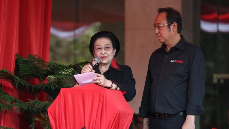 Megawati Sampaikan kepada Prabowo PDIP Tetap Tidak Bergabung dalam Pemerintahan