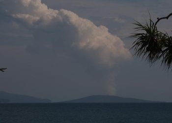 Tinggi Gunung Anak Krakatau Setelah 2018 Belum Mampu Picu Tsunami