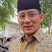 Hasto dan Sandiaga Uno Hadiri Pemakaman Guruh Soekarnoputra