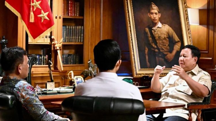 Panggilan Pimpinan Baru Bakom ke Hambalang Hari Ini oleh Prabowo