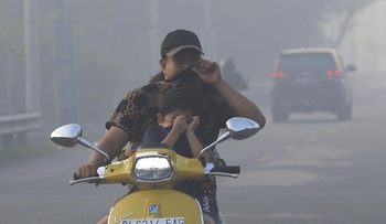 Kabut Asap dari Kalimantan dan Sumatera Menyelimuti Aceh